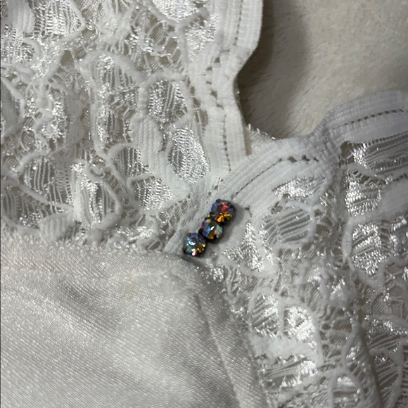 white lace camisole top !! - Picture 2 of 4